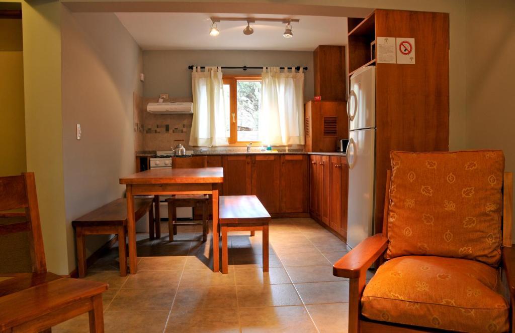 Apart Hotel Del Tilo San Martín de los Andes Pokoj fotografie